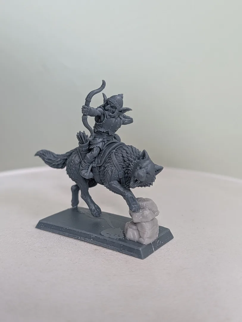 Figurine en résine Iron Muster — photo 04